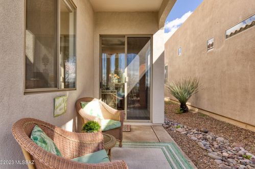 5073 Pinnacle Cove Dr, Tucson AZ  85749-7153 exterior