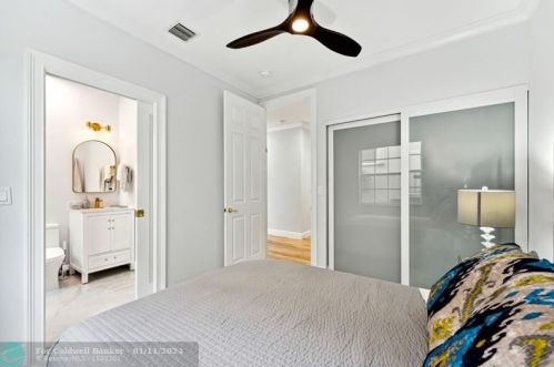 9808 Coronado Lake Dr, Boynton Beach FL 33437-5337 exterior