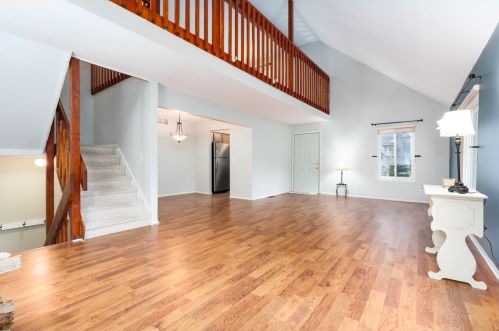 3487 Scots Pne Way, Kalamazoo MI 49024-3966 exterior