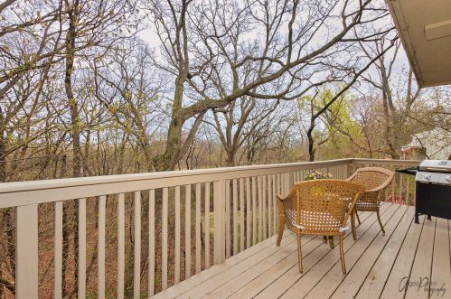 2041 Alta Vis Dr, Waukegan IL 60087-4058 exterior