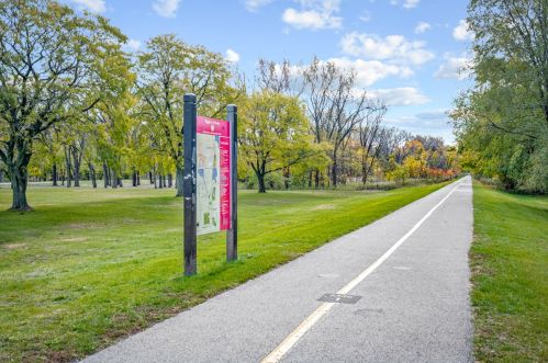 3850 112 St, Chicago IL 60617-7026 exterior