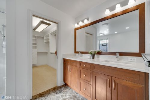 6717 Keating Ave, Chicago IL 60629-5649 exterior