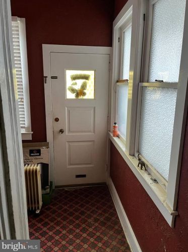 4442 Edgemont St, Philadelphia, PA 19137-1618