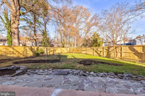 4228 Corcoran St, Alexandria VA 22309-1311 exterior