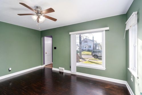 4615 Dodge St, Duluth MN 55804-1515 exterior