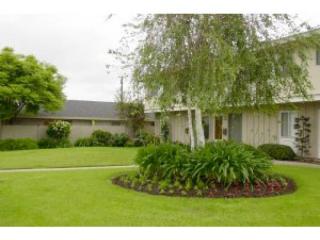 13224 Newport Ave, Tustin CA  92780-3401 exterior