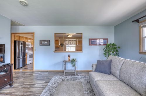 3766 88th St, Milwaukee WI  53222-2705 exterior