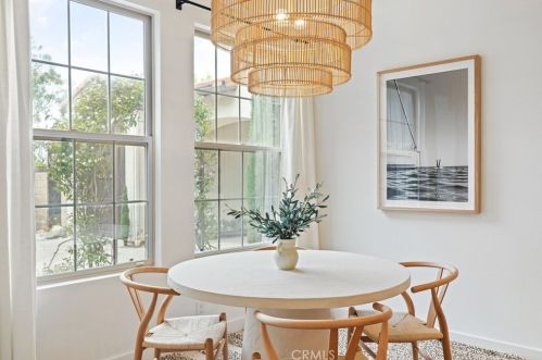 10464 Caribou Way, Tustin CA  92782-1470 exterior