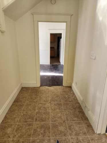 705 Fenimore Ave, Kalamazoo, MI 49048-2030