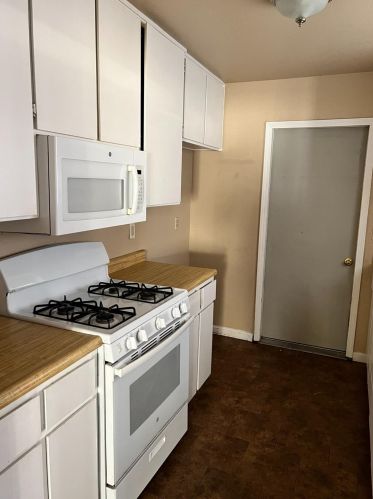 1720 Fulkerth Rd, Turlock, CA 95380-2223