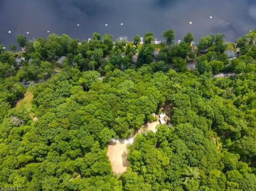 63 Blackford Rd, Fredon, NJ 07860-4961