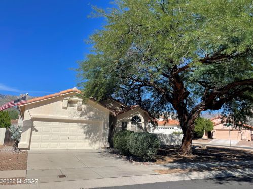 7831 Calle Bien Nacida, Tucson, AZ 85750-7054