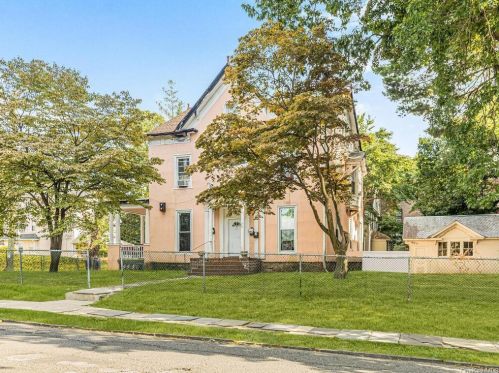 214 Prospect Ave, Mount Vernon NY 10550-2349 exterior