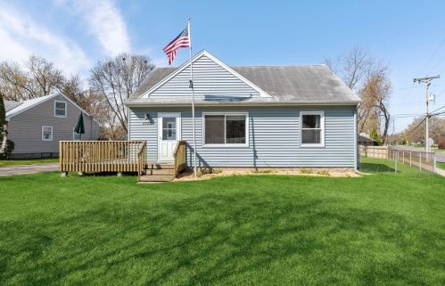 2580 17th Ave, Saint Paul MN  55109-1815 exterior