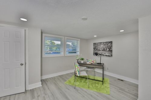 1021 Columbus Dr, Tampa FL 33605-3334 exterior