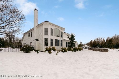 423 Peter Forman Dr, East Freehold NJ 07728-9346 exterior