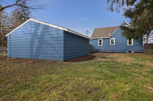 6169 Cleveland St, Gary IN 46404-2720 exterior