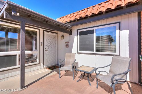 338 Camino Del Sonador, Green Valley AZ 85614-3222 exterior