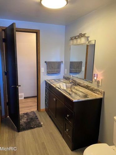 3638 Sheridan Dr, Meskegon MI 49444-4151 exterior