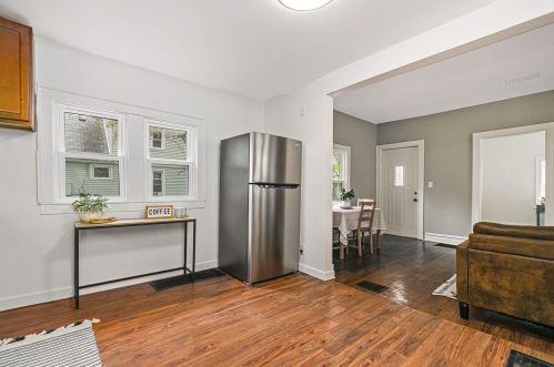 123 Travis St, Grand Rapids MI 49505-4638 exterior