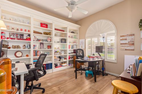 16238 16th Ln, Phoenix AZ  85045-1726 exterior