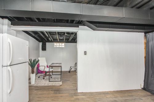 3240 Homecrest Ave, Wyoming MI exterior