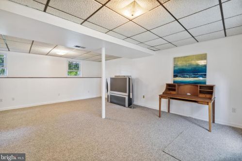 131 Archwood Ave, Glen Burnie MD 21061-1903 exterior