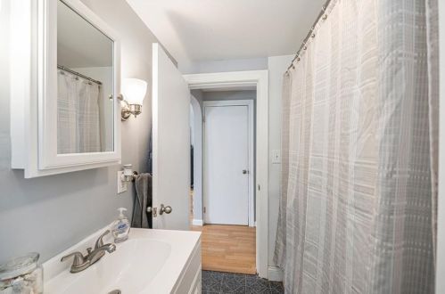 268 Morin St, Woonsocket RI  02895-2333 exterior