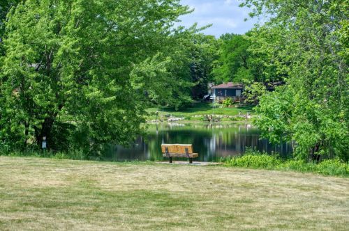 1292 Balsam Trl, Saint Paul MN 55123-1707 exterior