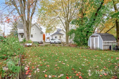 1030 Fairmount St, Grand Rapids MI 49506-1529 exterior