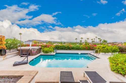 15254 12th St, Phoenix AZ  85022-3805 exterior