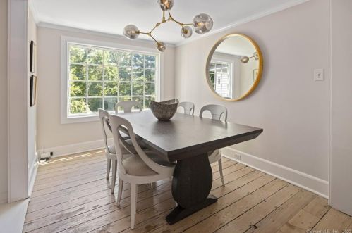 236 Norwalk Rd, Norwalk CT 06850-4318 exterior