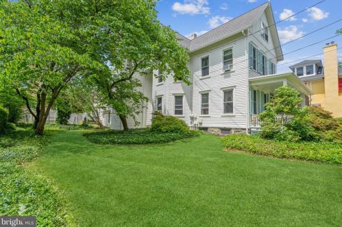 20 Maple St, Princeton NJ 08542-3852 exterior