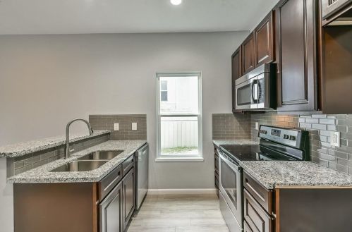 16337 Eastchase, Montgomery TX 77316-6701 exterior