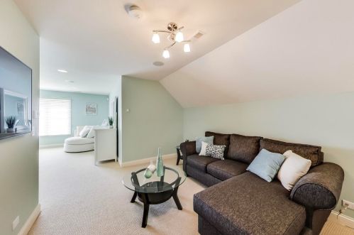 329 Kenmore Ave, Elmhurst IL 60126-3517 exterior