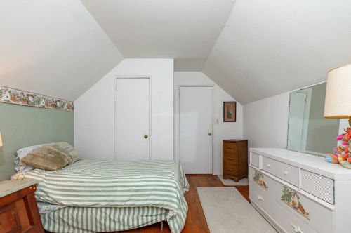 20 Marwood Dr, Poughkeepsie NY 12601-5430 exterior