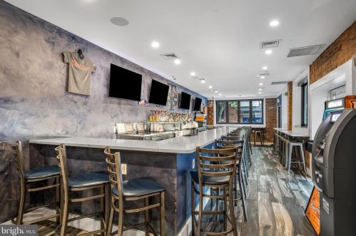 2652 Alder St, Philadelphia PA 19148-4908 exterior