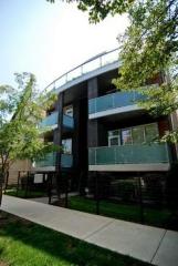 1437 Diversey Pkwy, Chicago IL  60614-1126 exterior