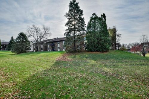 1026 Sunnyvale Ln, Madison WI 53713-3371 exterior