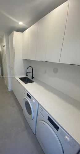 3604 Diane Dr, Boynton Beach FL 33435-8521 exterior