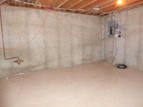 3975 Piute Dr, Wyoming MI exterior