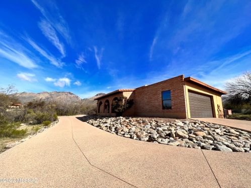 5650 Indian Trl, Tucson AZ  85750-1306 exterior