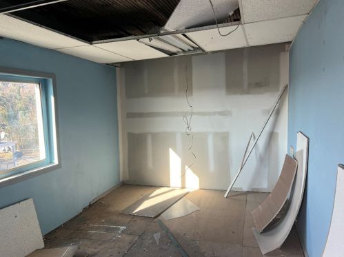 758 Brownsville Rd, Pittsburgh PA 15210-4249 exterior