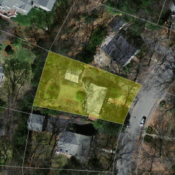 31 Wilde Rd, Newton MA  02468-1324 aerial view