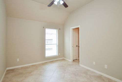 27907 Barberry Banks Ln, Fulshear TX 77441-2057 exterior