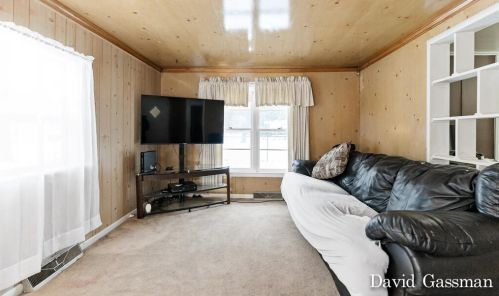 2386 Manahan Ave, Meskegon MI 49444-2666 exterior