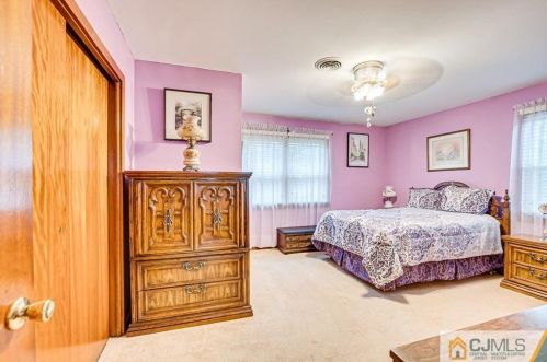 120 11th Ave, New Brunswick NJ 08904-3231 exterior