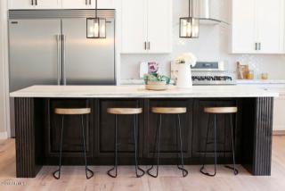 3515 35th Pl, Phoenix AZ  85018-5723 exterior