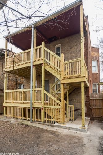 1700 Mason Ave, Chicago IL 60639-4011 exterior