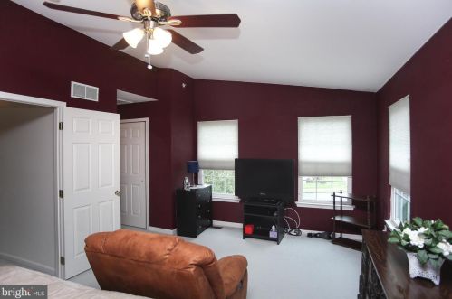 101 Eagle Ct, Jamison PA 18929-1790 exterior